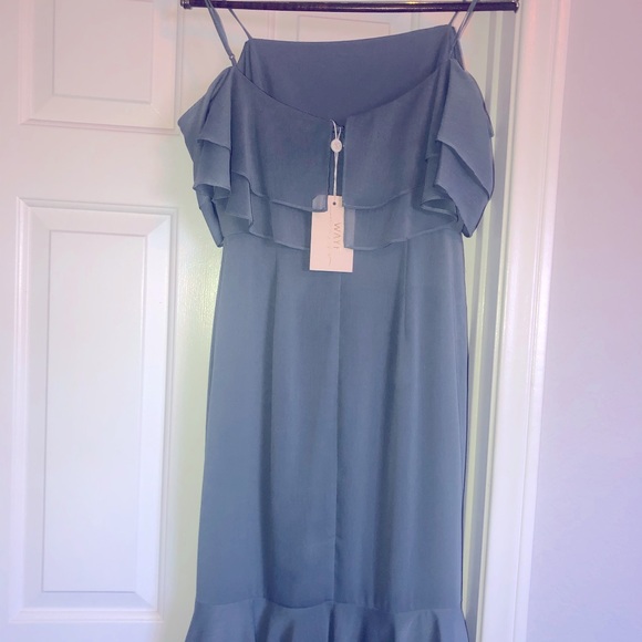 Gorgeous mermaid style, shoulder evening gown. - Picture 2 of 6